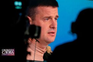 Зеленський вважає, що Бурба (на фото) – "авантюрист та аферист", який "заробляв" на секретній інформації