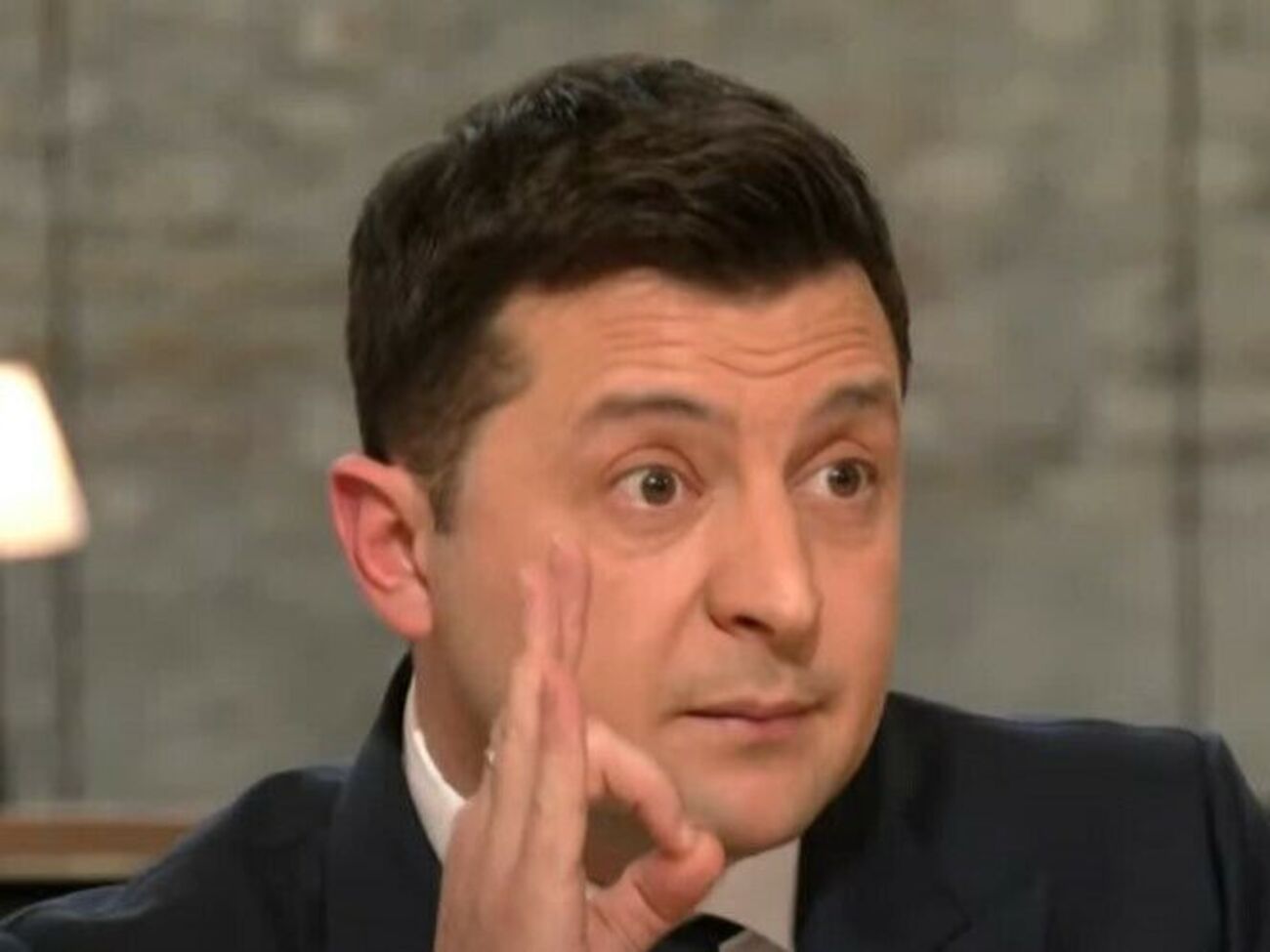 Зеленський: Я передав усі ці формули медикам. Вони сказали: "Це нуль"