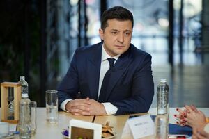 Зеленський: Ти не можеш співробітникам казати голосувати за ту чи іншу людину і давати за це зарплату чи затримувати її