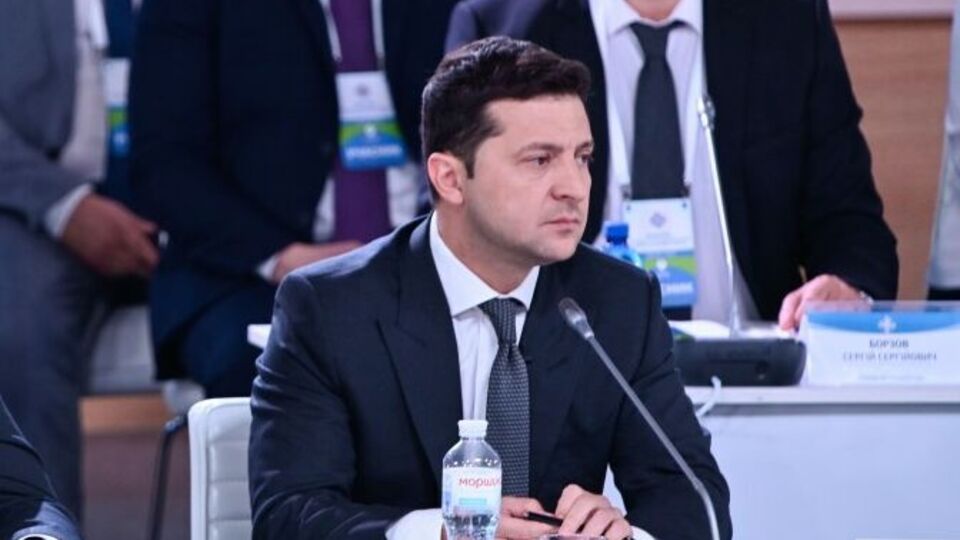Зеленський: Не можна імпортувати електрику з Білорусі. Як не можна? А як інакше?