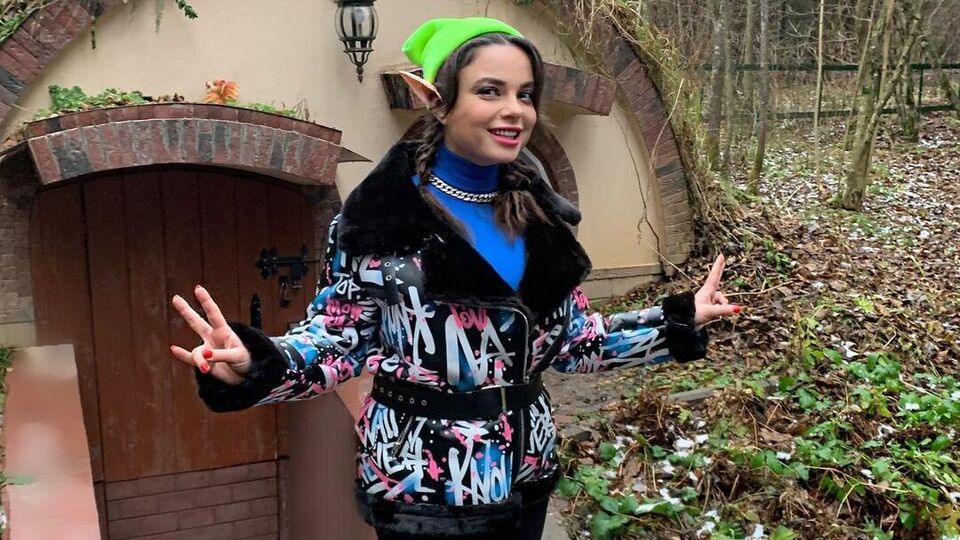 Корольова позначила публікацію хештегами "п'ятниця" та "листопад"