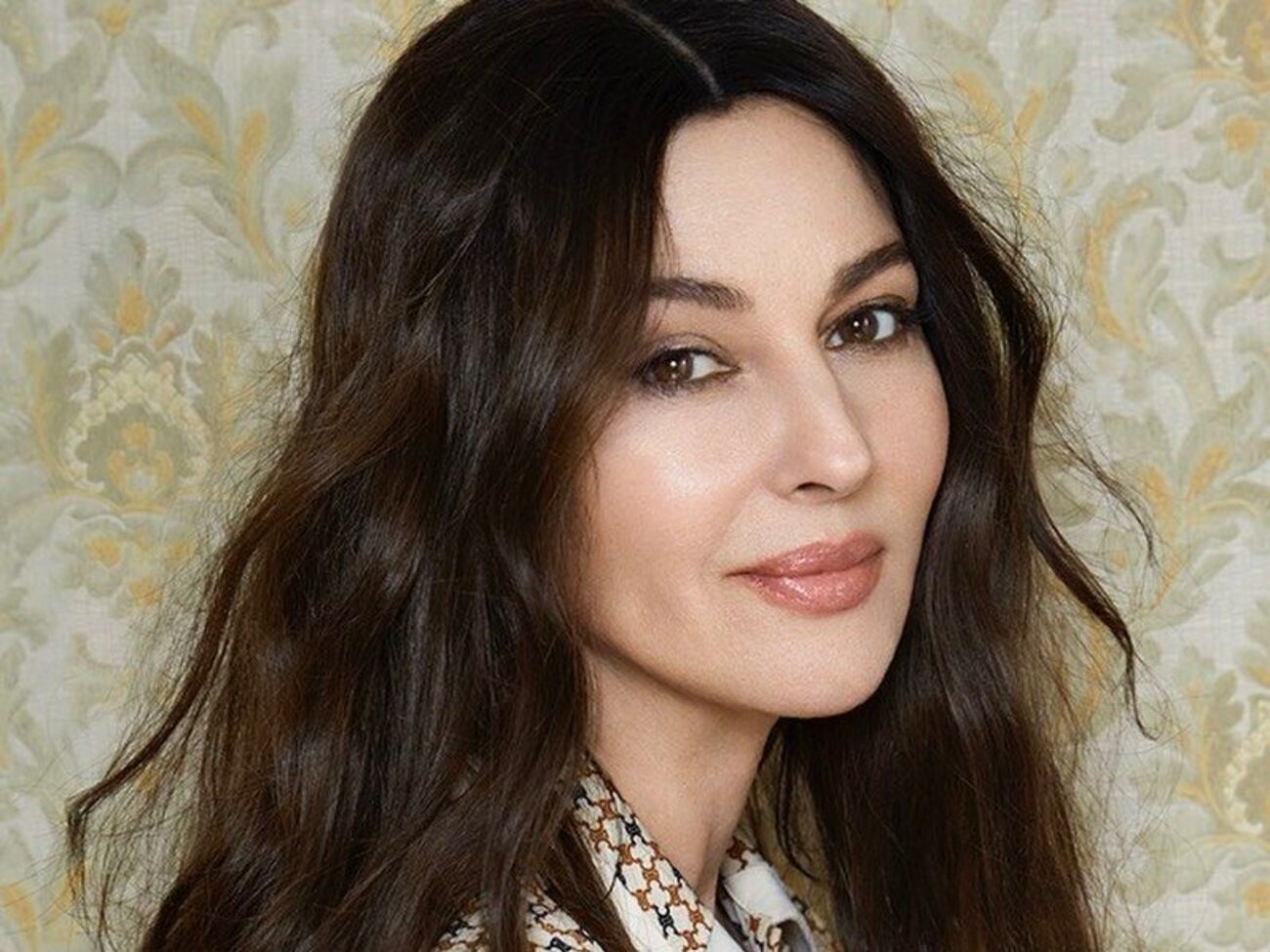 Подписчики поставили под снимком с Белуччи больше 90 тыс. лайков