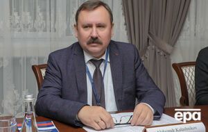 Калашников якобы сам попросился в отставку