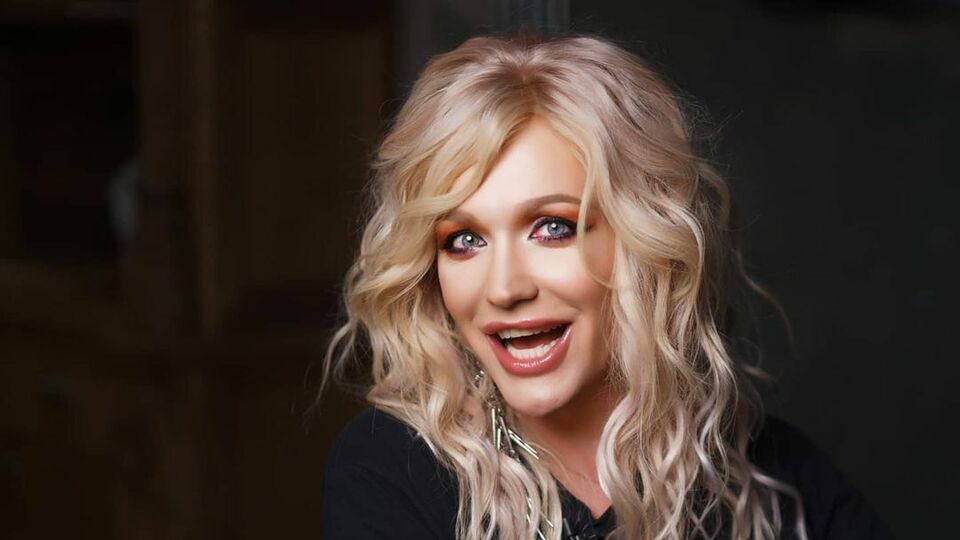 Травести-дива Монро: Мне всегда нравились мужчины. С детства