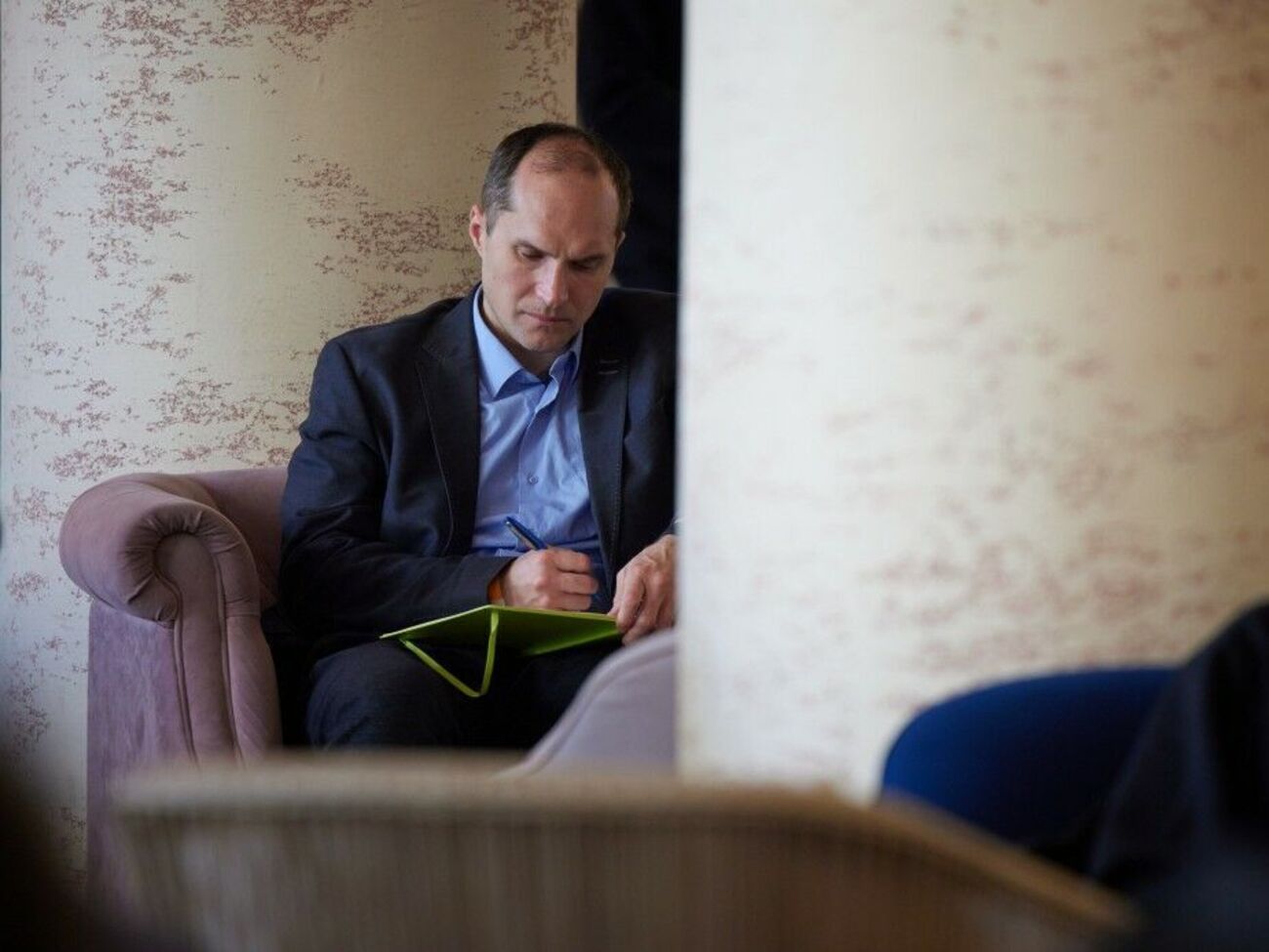 ГБР проверит законность действий Бутусова