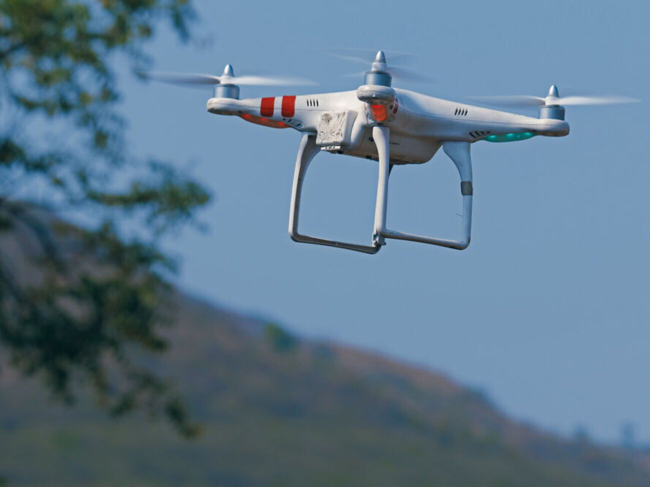 Дрон журналісти підняли над резиденцією "Синьогора"