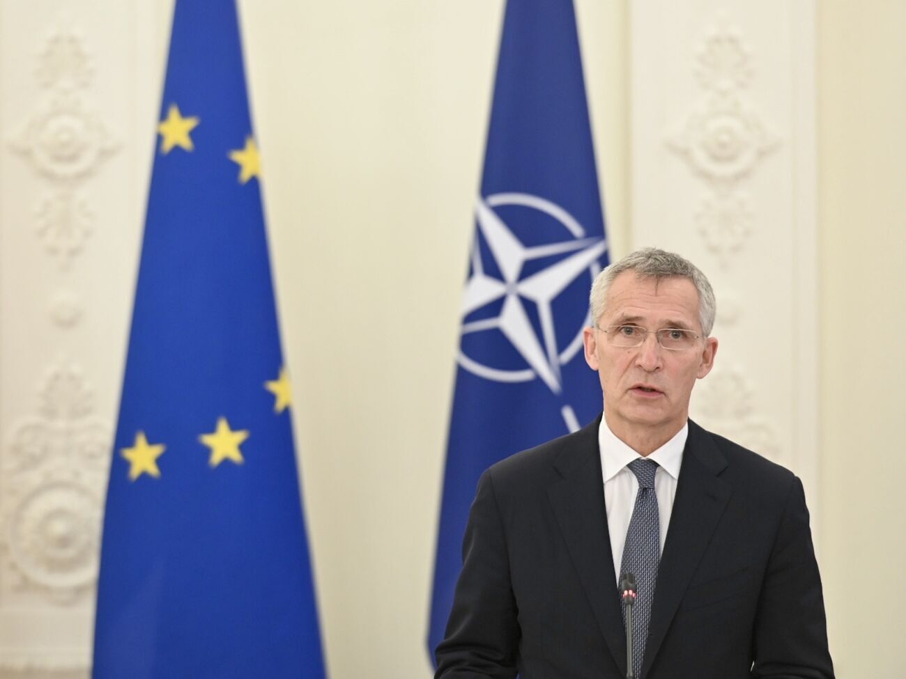 Столтенберг:&nbsp;Мы готовы защищать всех союзников