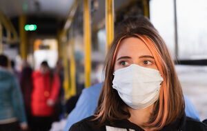 В Україні 27 листопада від коронавірусу померло 400 людей