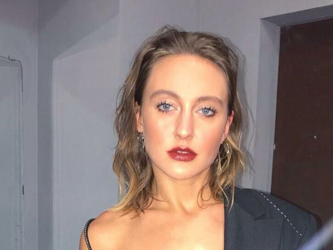 Layah: "Мы к вам заехали на час"