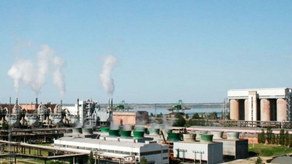 В декабре 2020 года общественная организация "Стоп шлам" подала иск о взыскании с Николаевского глиноземного завода компенсации