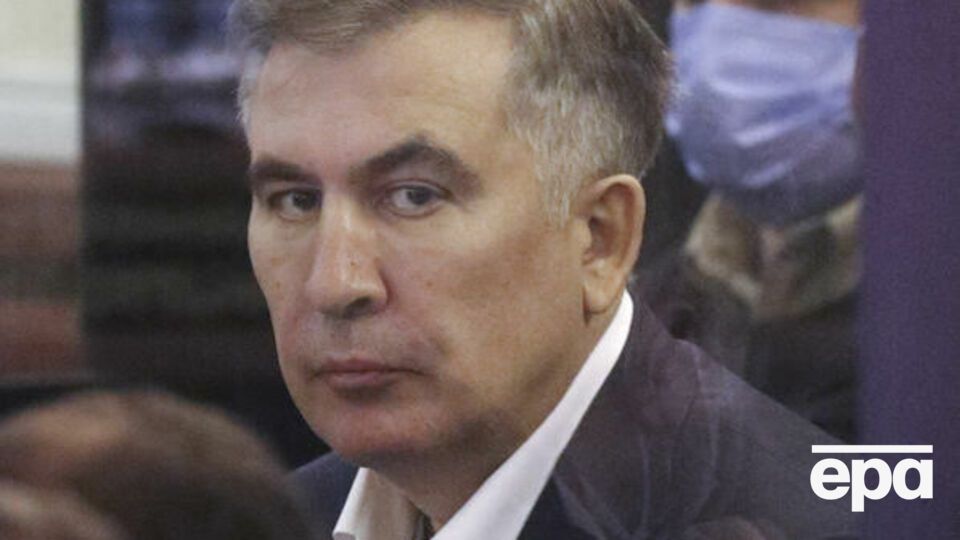 Саакашвілі вперше після затримання та 50 днів голодування виступив у суді. Фоторепортаж