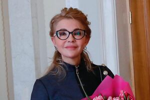 Тимошенко приехала в ВР в наряде от итальянского бренда