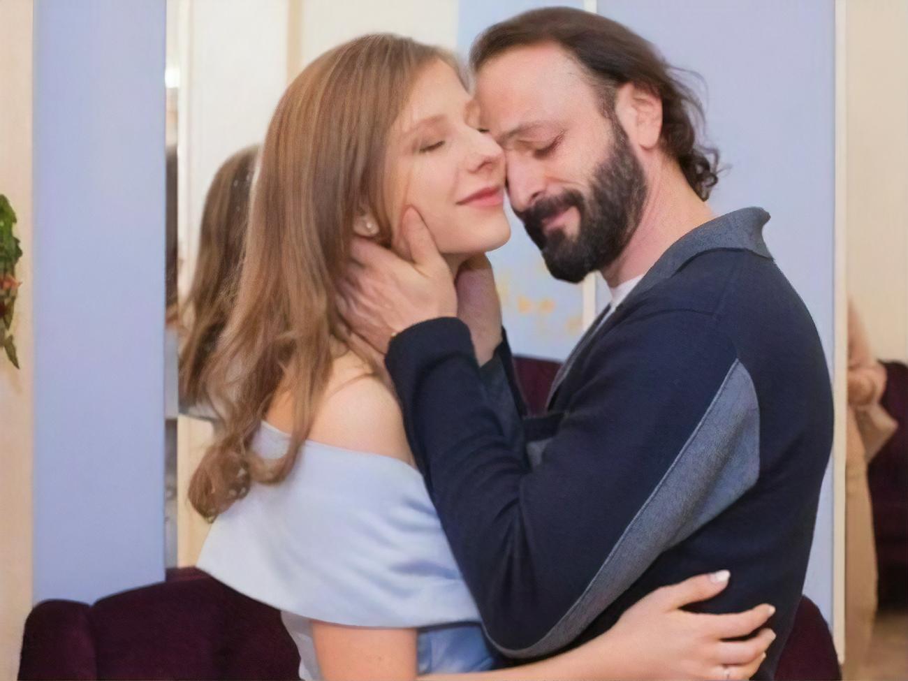 Арзамасова младше Авербуха на 21 год
