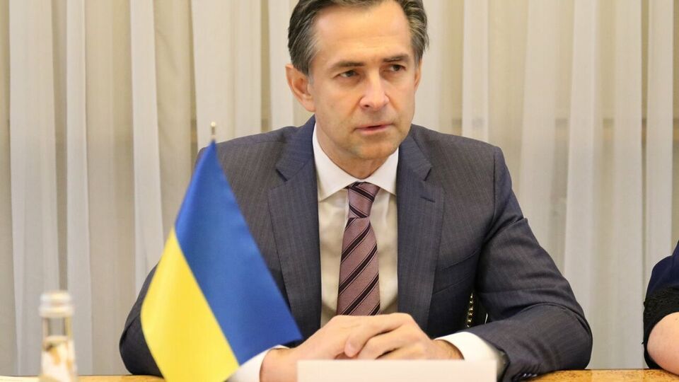 Любченко вчора написав заяву про відставку