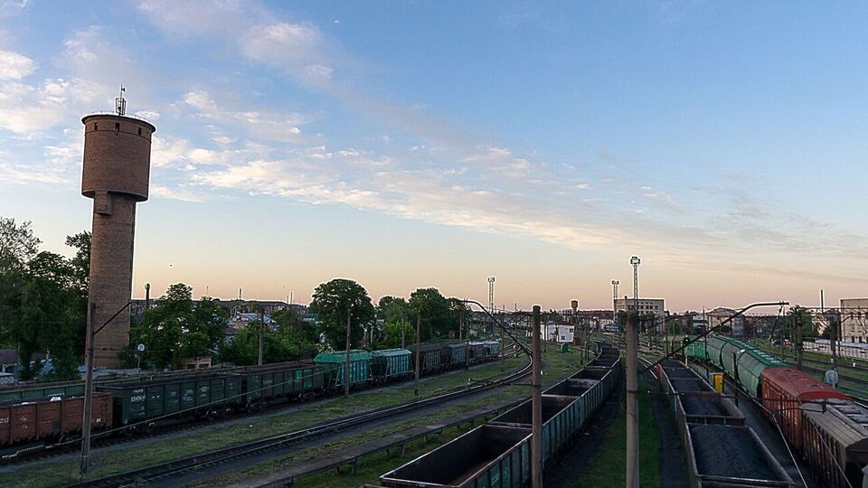 Около месяца назад начал действовать приказ МИУ №418, который уже поднял тарифы на перевозку грузов первого класса с 1 января