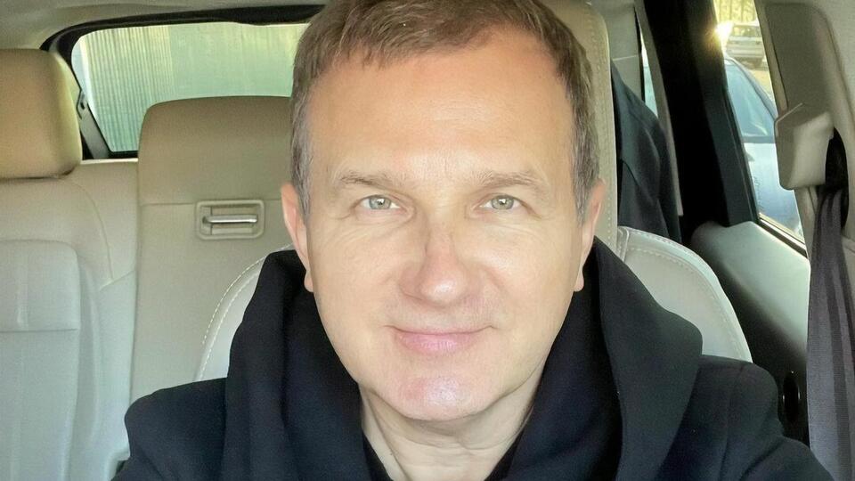 Горбунов: Люблю, коли Катруся прикрашає вхід до нас на подвір'я