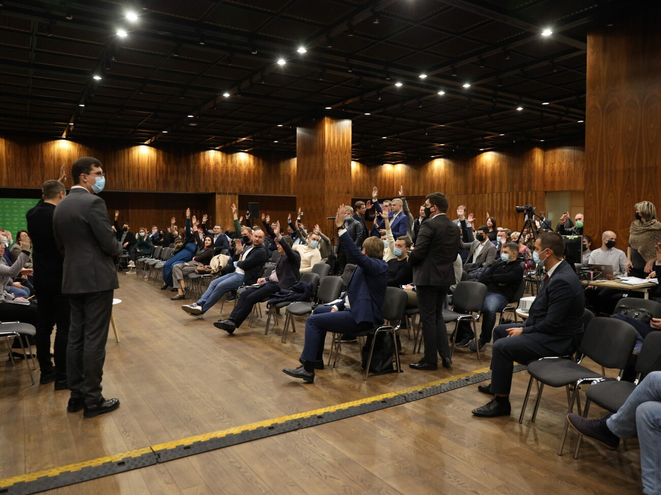 Монобольшинство передало Кабмину свои предложения по кадровым решениям