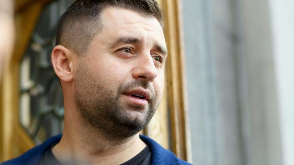 Арахамия: Она активно участвует во всех обсуждениях экономических процессов