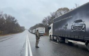 В пункте пропуска "Гоптовка" в Харьковской области скопилось около 200 грузовиков в очереди на въезд в Россию