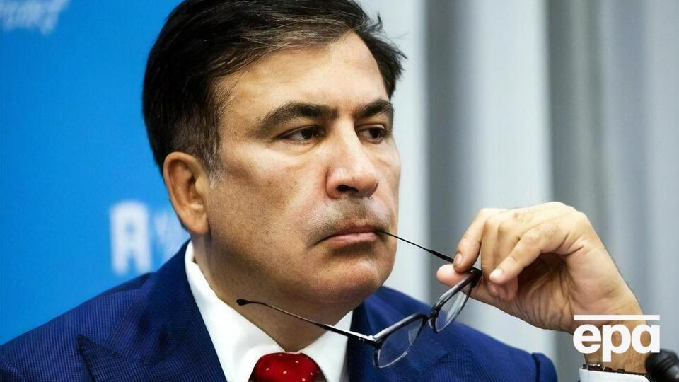 1 октября Саакашвили объявил голодовку, которую держит до сих пор