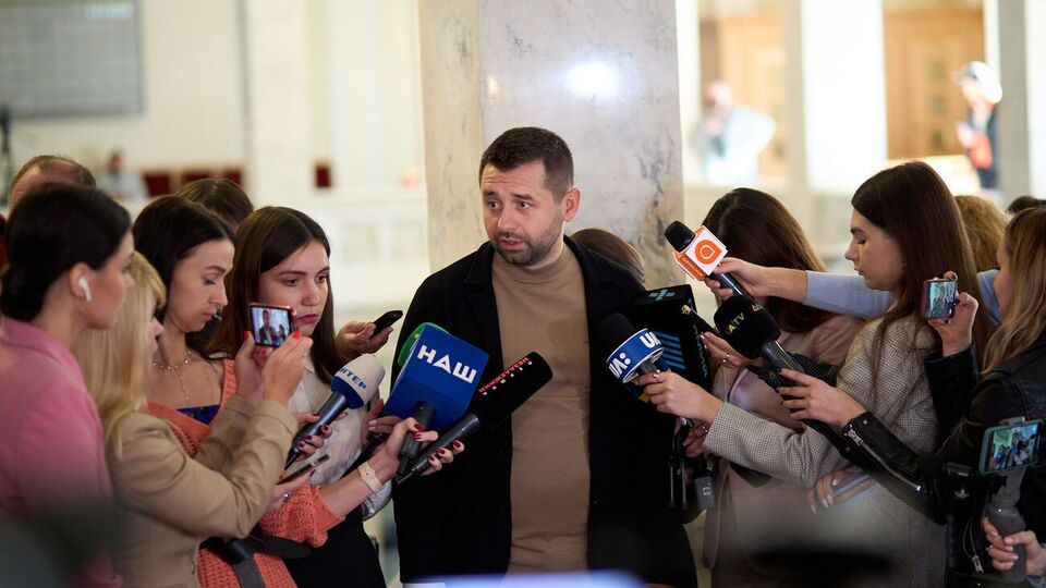 Арахамія повідомив, що не встигає провести всі законопроєкти у Раді