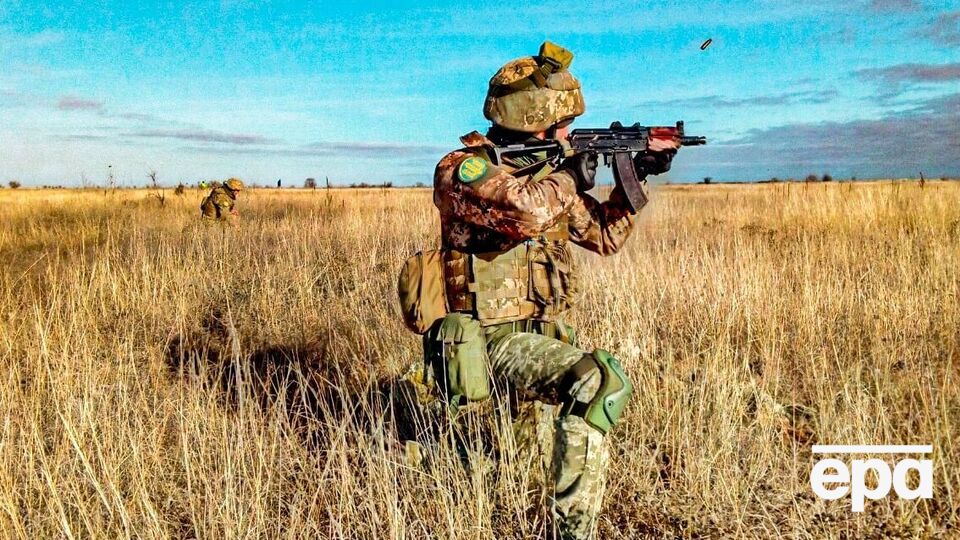Двоє військових дістали поранення, вони в лікарні