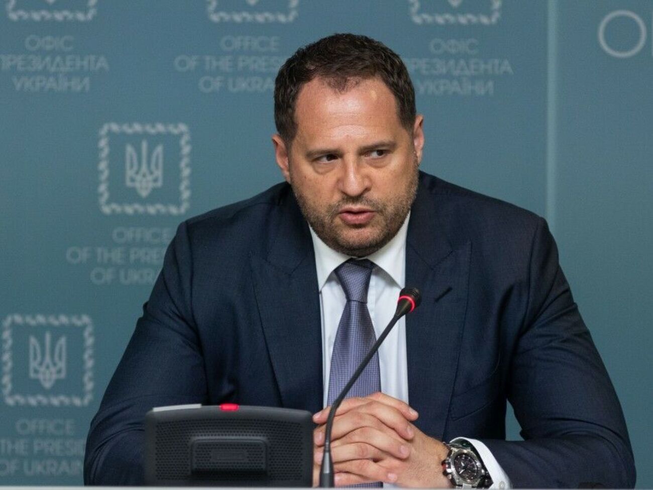 Єрмак сказав, що відвідав ДБР "як законослухняний громадянин"