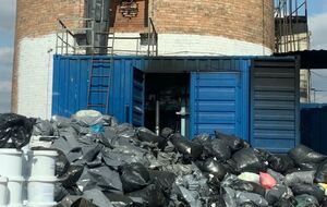 Учасники угруповання викинули понад 6 тис. тонн небезпечних медичних відходів на земельні ділянки у Київській, Миколаївській та Львівській областях, повідомили в прокуратурі