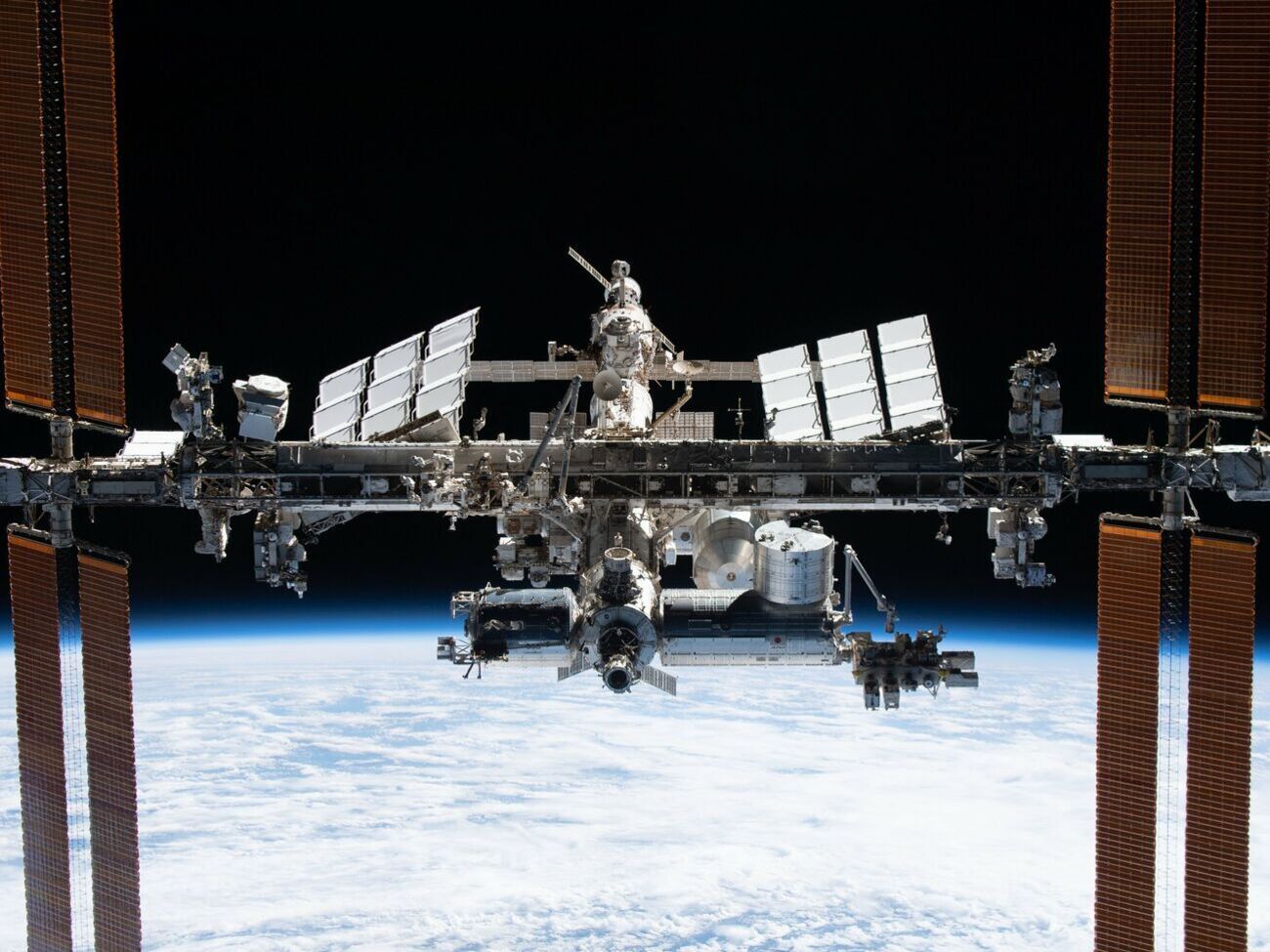 Дата, на яку перенесуть вихід астронавтів до космосу, поки що невідома