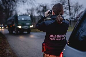 Польські прикордонники не пропустили мігрантів через кордон