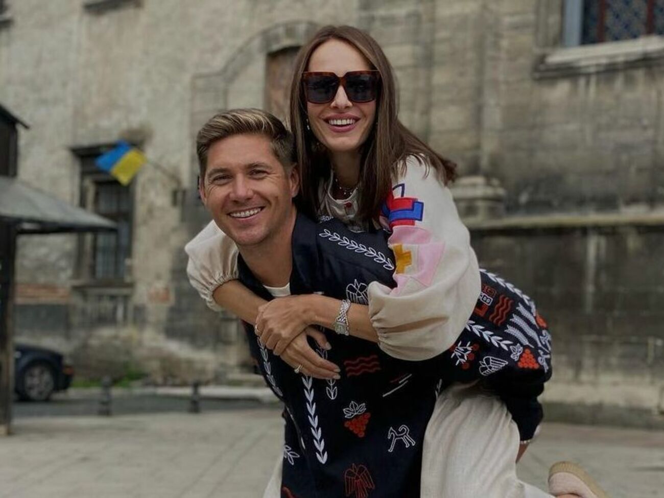 Христина Остапчук заступилася за чоловіка перед блогеркою Пустовіт