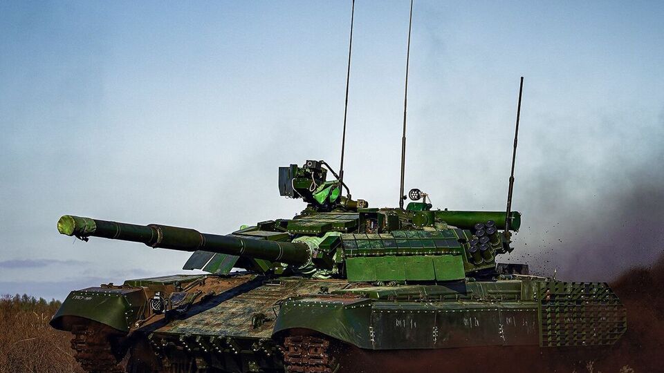 Командирський танк Т-64БВК отримав посилений захист та нове обладнання