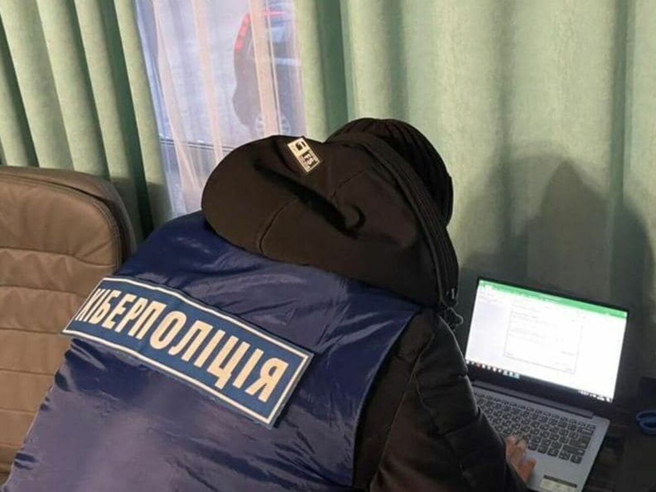 Мешканця Одеси підозрюють у збуті персональних даних
