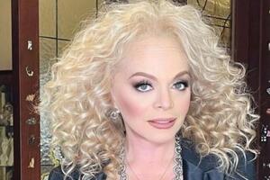 Доліна: Нехай сьогоднішній день принесе вам гарні новини, нехай усе йде гладко!