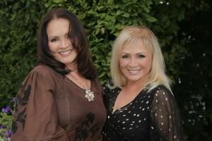 Ауріка (праворуч) – молодша сестра Софії Ротару