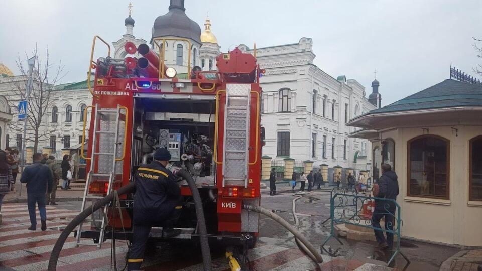 До гасіння пожежі залучали 55 осіб та 13 одиниць техніки