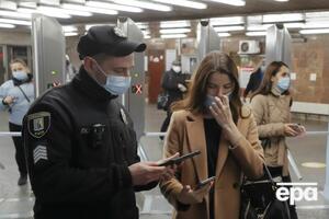 В связи с распространением коронавируса украинские власти ввели в стране карантин
