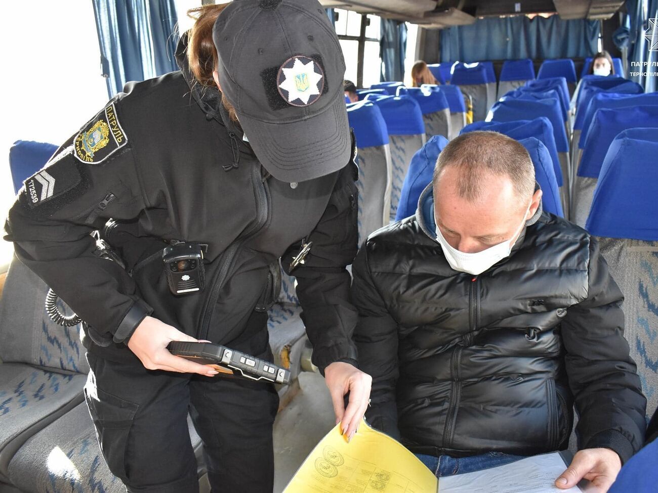 Від початку року правоохоронці відкрили приблизно 900 проваджень через фейкові документи про вакцинацію