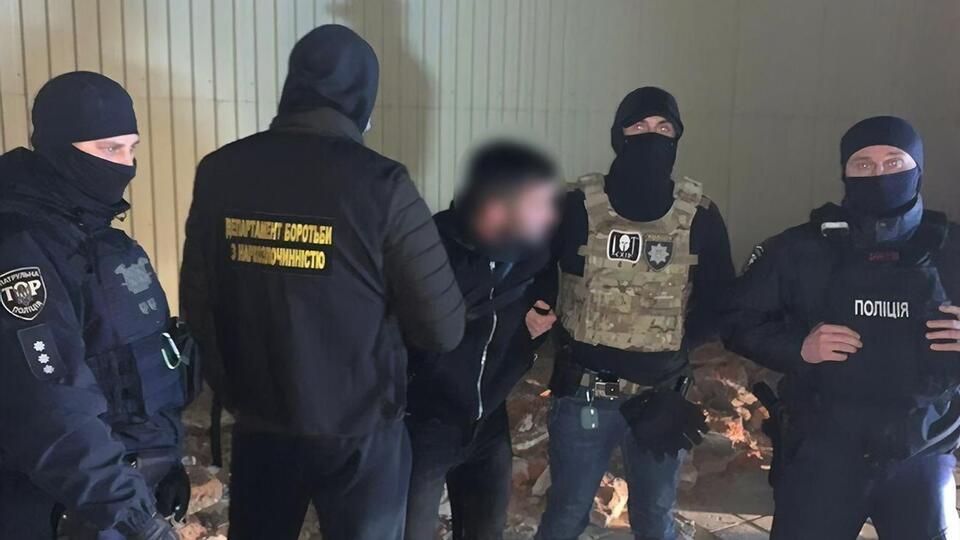 Суд заарештував п'ятьох затриманих із правом вийти під заставу