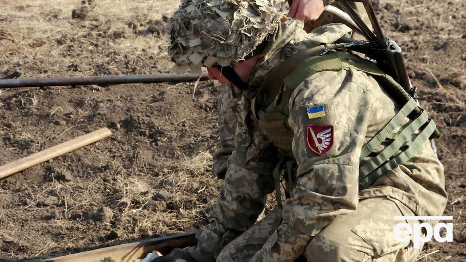 Українські військові внаслідок обстрілу не постраждали