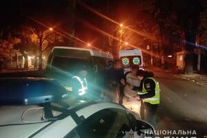 Opel знайшли на вулиці Луніна, а пошук зловмисника триває