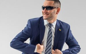 Бардаш: Послушал группу "Грибы" много раз. Что хочется сказать? Хочется, чтобы когда-нибудь эта группа соединилась