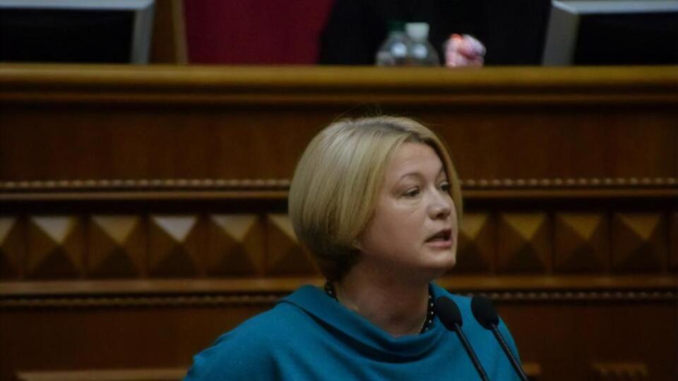 Геращенко: Сегодня в Украине 32 тыс. украинок наравне с мужчинами воюют, защищая страну