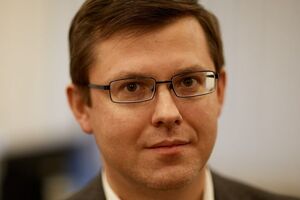 Закон про олігархів потрібен Україні вже 15–20 років. Якби розділили політику та великий бізнес, країна давно була б матеріально забезпеченою