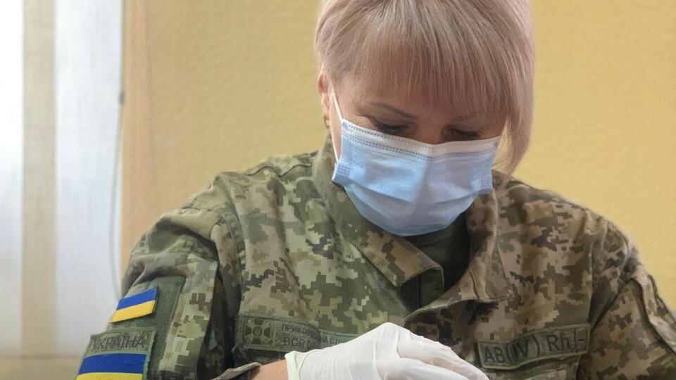 Моряків не пустили до України
