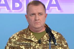 Генерал-лейтенант Шаптала розповів, як ухвалюють рішення про використання Bayraktar на Донбасі