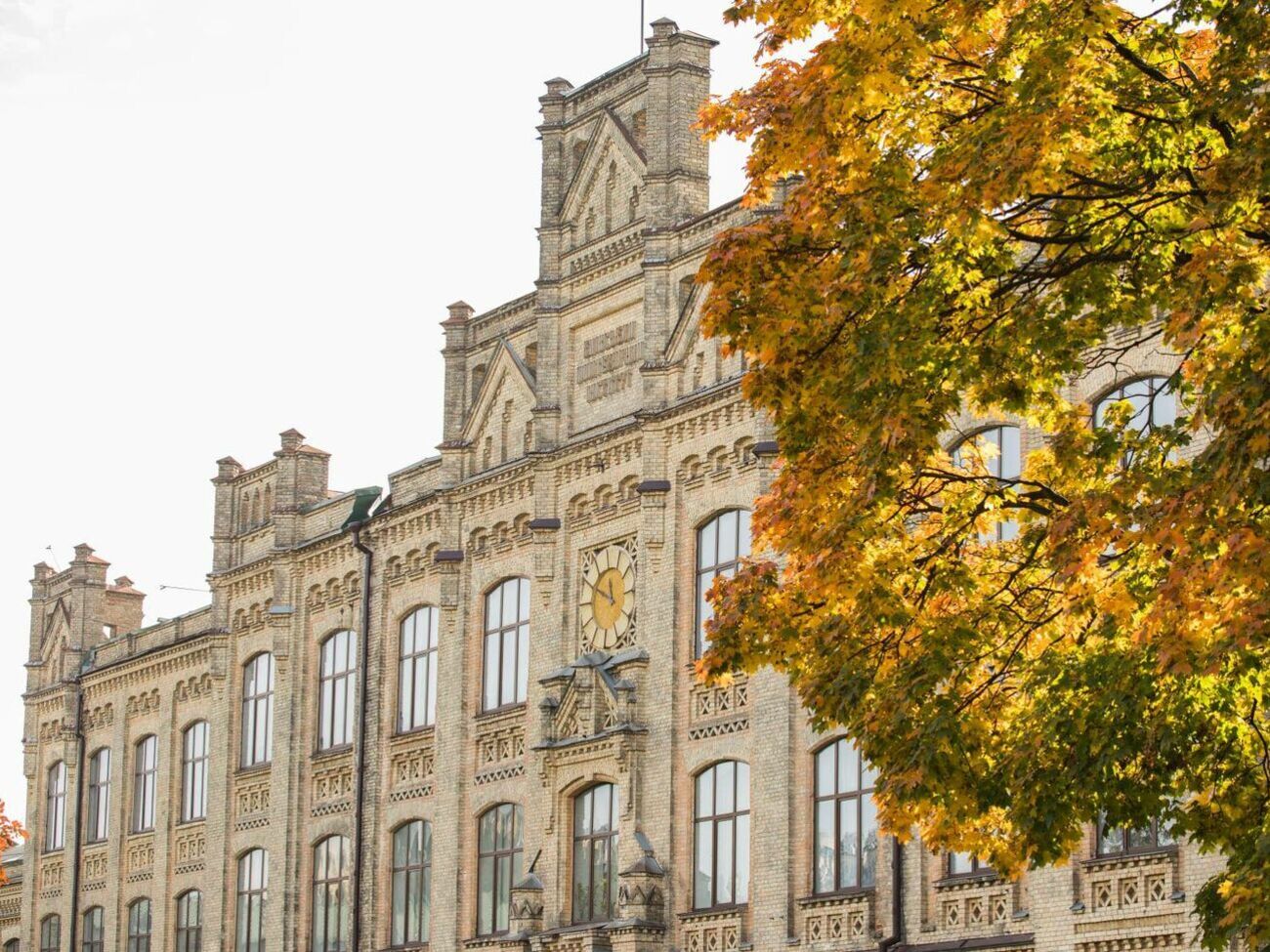 Камеру в женском душе общежития КПИ нашли 28 октября