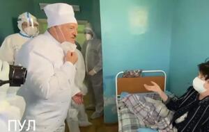 Лукашенко: Живой я, а то некоторые пишут, что двойник приходит