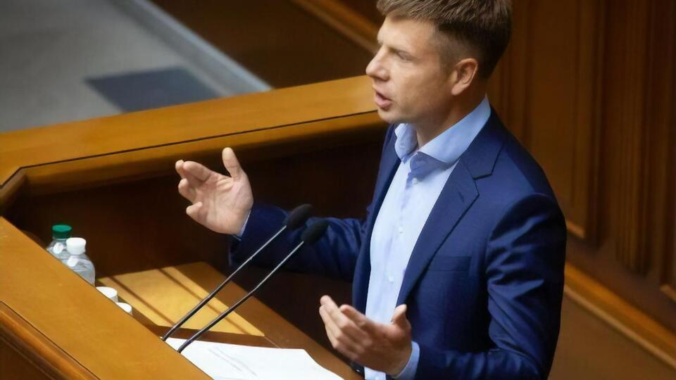 Алексей Гончаренко: Началась зе-олигархизация, конец эпохи бедности наступил... для Коломойского
