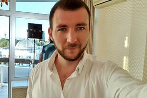 По словам Никифорова, Минобороны Украины "не подтверждает" сосредоточение войск РФ свыше нормального уровня у границ Украины